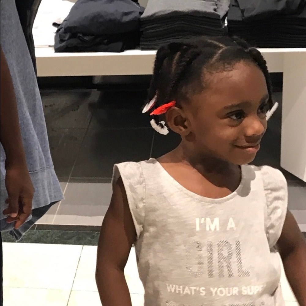 Meet your Posher, Sabrina